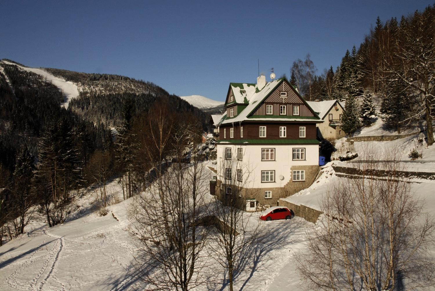 Astoria Inn Špindlerŭv Mlýn Exteriör bild